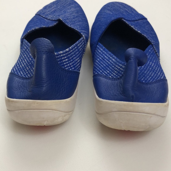 JESSICA SIMPSON Blue Casual Slip-On Shoes, 5.5 - Picture 6 of 9